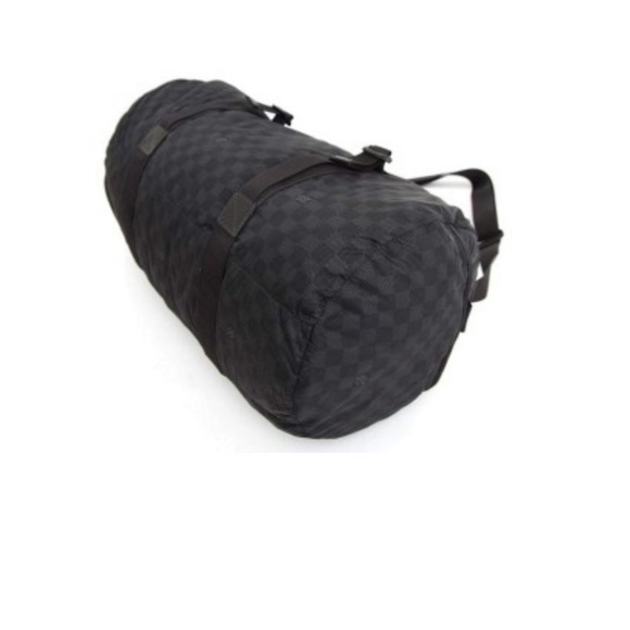 Limited Edition Louis Vuitton Duffle bag Graphite - Picture 7 of 13